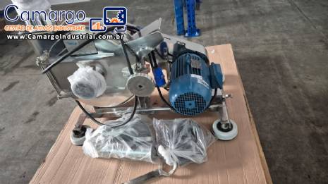 Moinho de martelo em a�o inox Vieira MS 280 5 CV