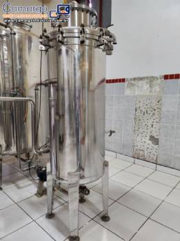 Filtro declorador em a�o inox para bebidas Zegla