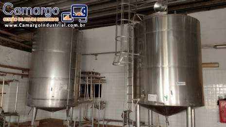 Tanque misturador com isolamento  em inox 15.000 litros
