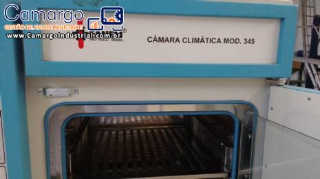 C�mara clim�tica laborat�rio Fanem 345